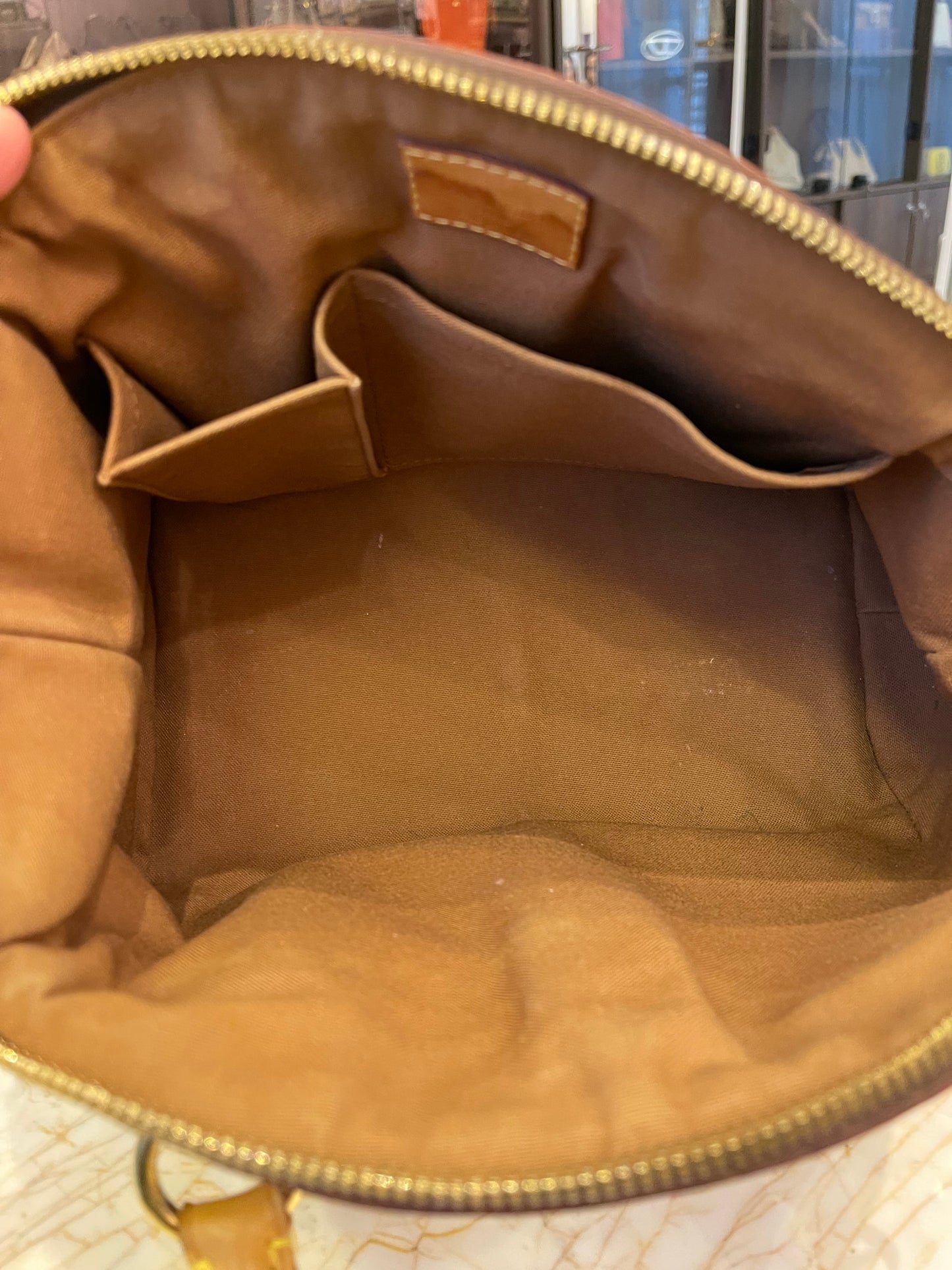 Louis Vuitton Tivoli Monogram PM