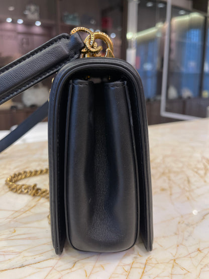 Dolce & Gabbana Devotion Couro Matelassê Preto