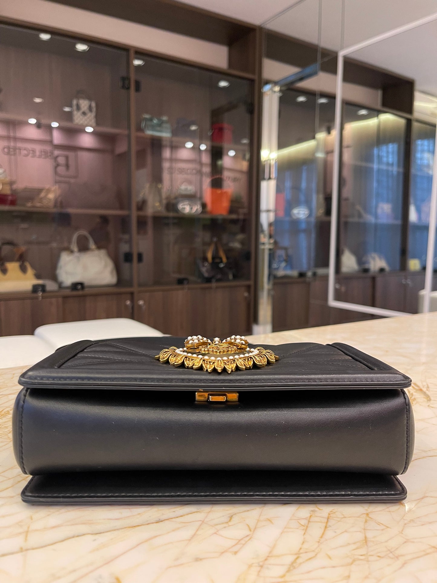 Dolce & Gabbana Devotion Couro Matelassê Preto