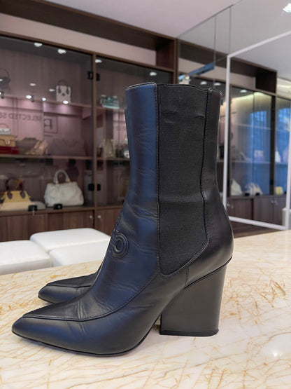 Bota Salvatore Ferragamo Marineo Couro Preto