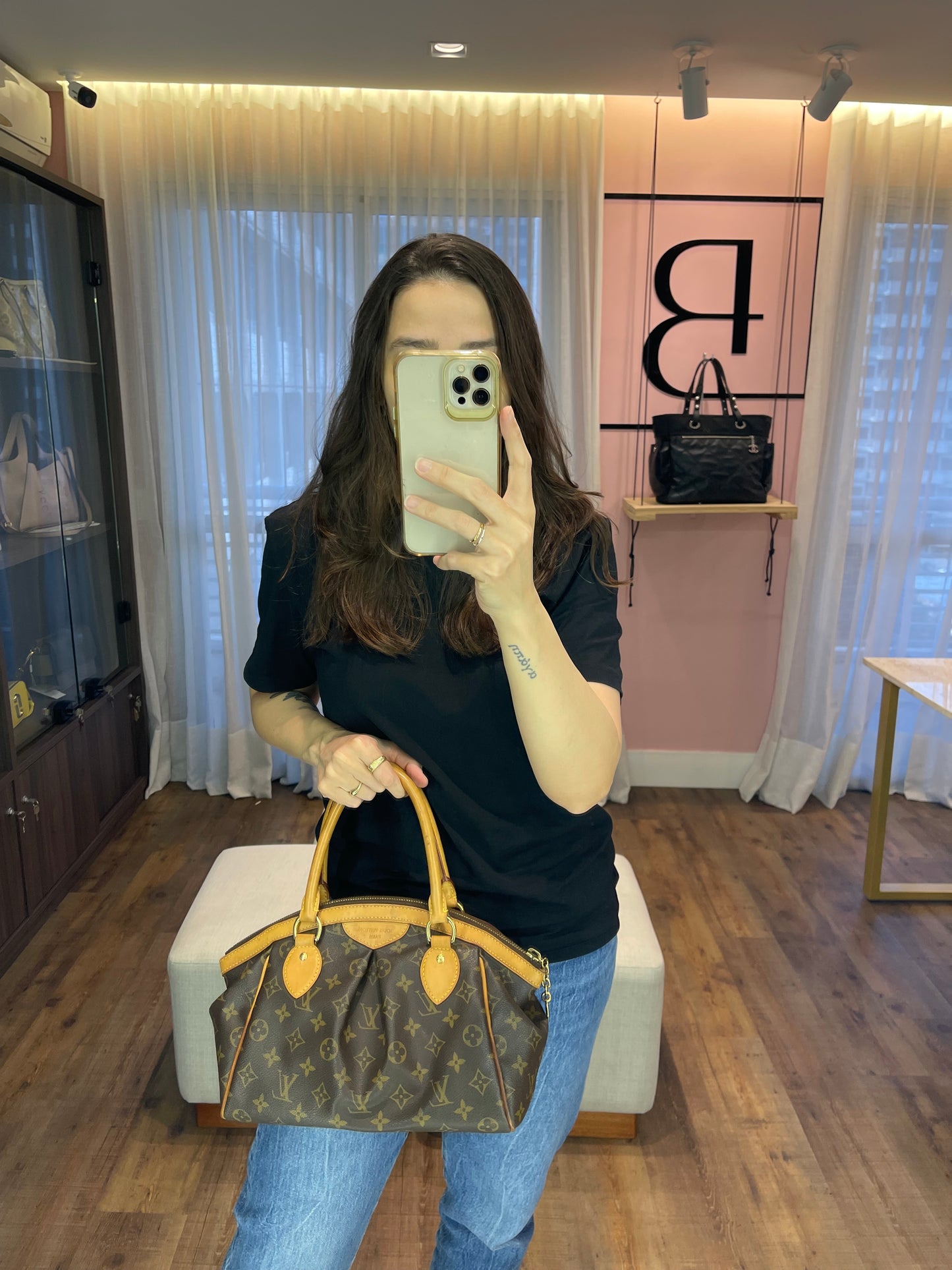Louis Vuitton Tivoli Monogram PM