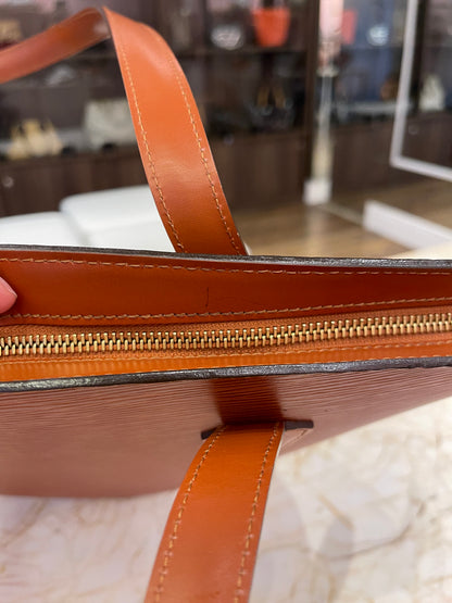 Louis Vuitton EPI Saint Jacques Marrom