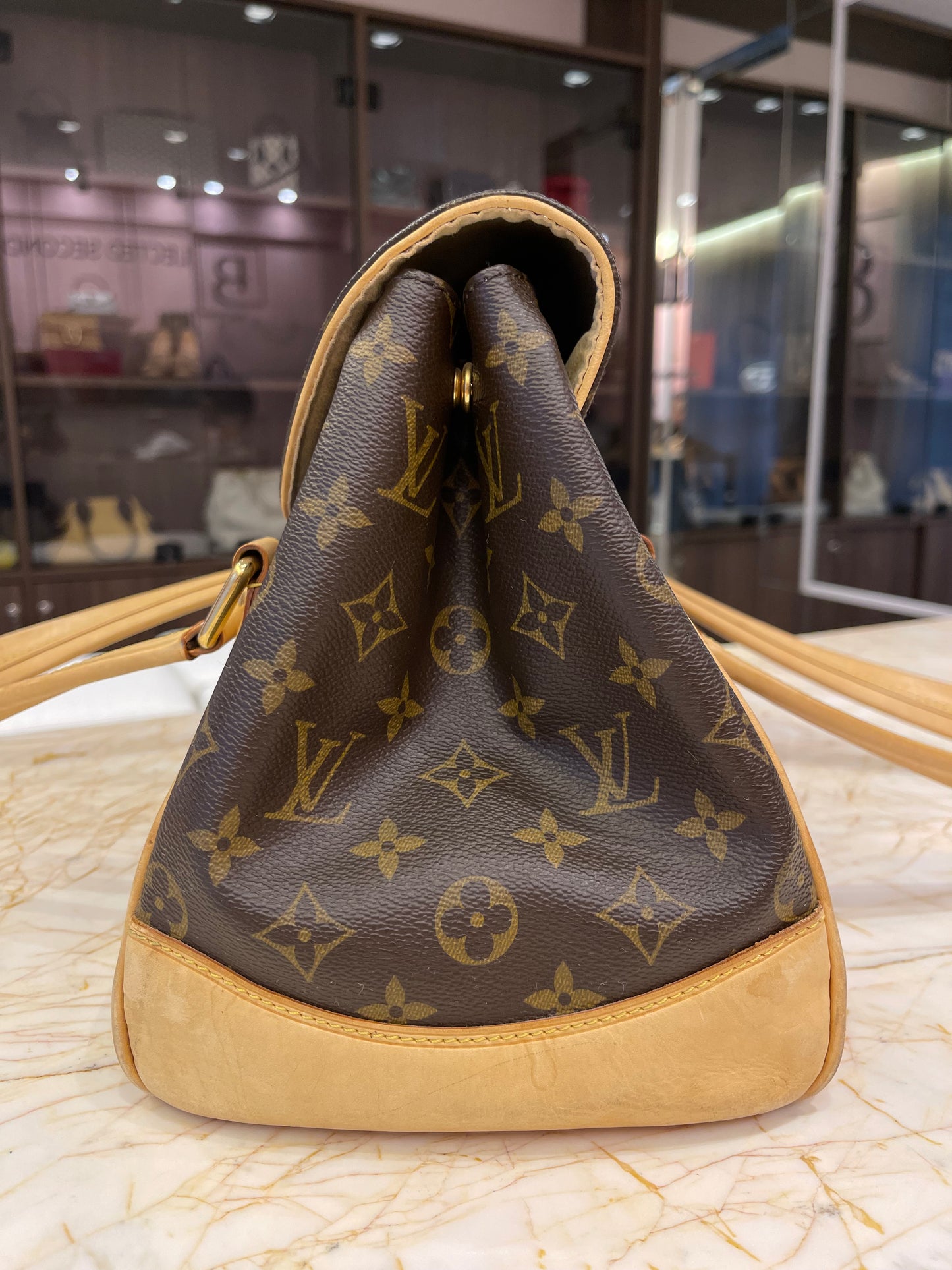 Louis Vuitton Beverly GM Monograma
