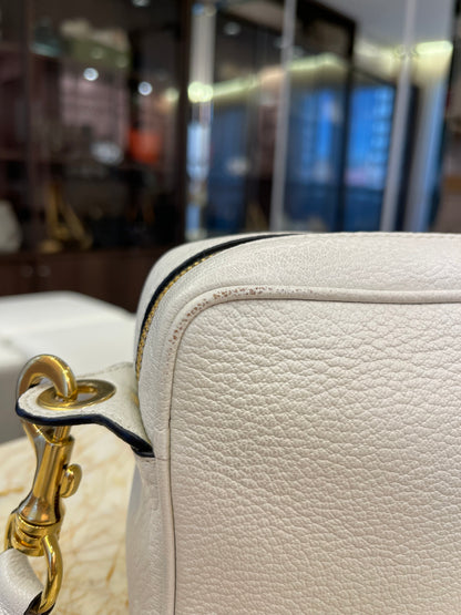 Miu Miu Madras Camera Bag em Couro Branco