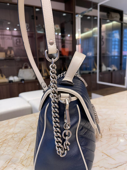 Gucci GG Marmont Matelassê Azul Marinho