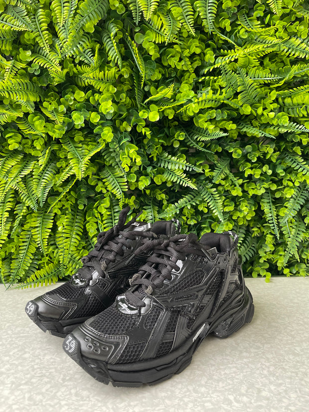 Tênis Balenciaga Runner Preto