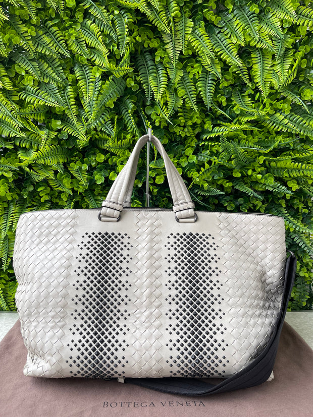 Bottega Veneta Intrecciato Leather Bicolor