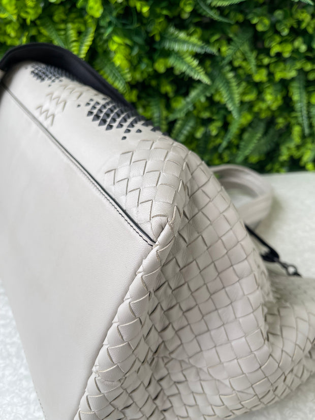 Bottega Veneta Intrecciato Leather Bicolor