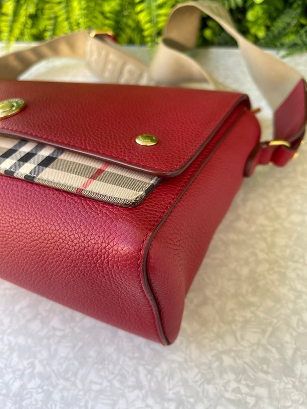 Bolsa burberry xadrez vermelha hotsell