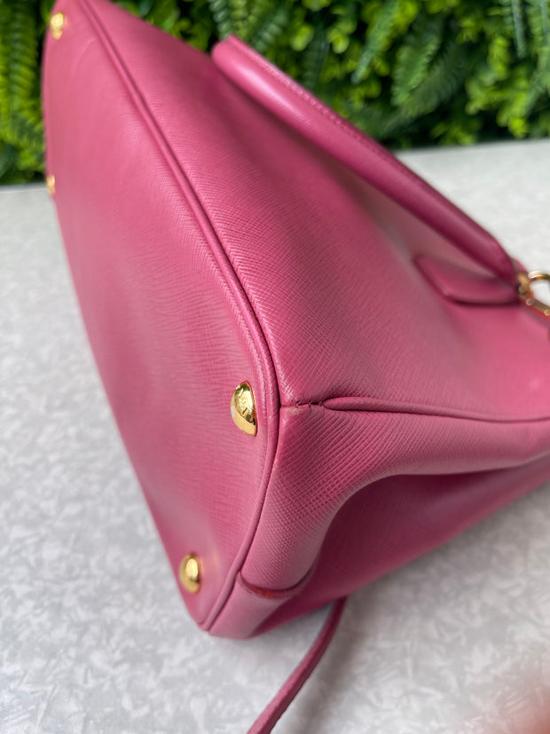 Prada Galleria Couro Saffiano Small Rosa