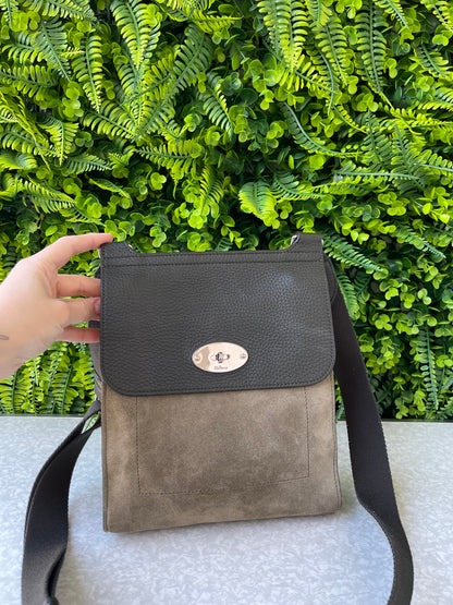 Mulberry Crossbody de Couro e Camurça