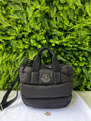 Moncler Caradoc Mini Matelassê Preta