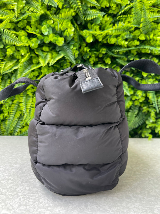 Moncler Caradoc Mini Matelassê Preta