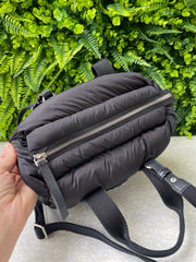 Moncler Caradoc Mini Matelassê Preta