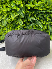 Moncler Caradoc Mini Matelassê Preta