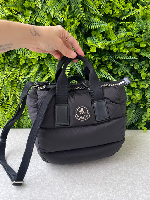 Moncler Caradoc Mini Matelassê Preta