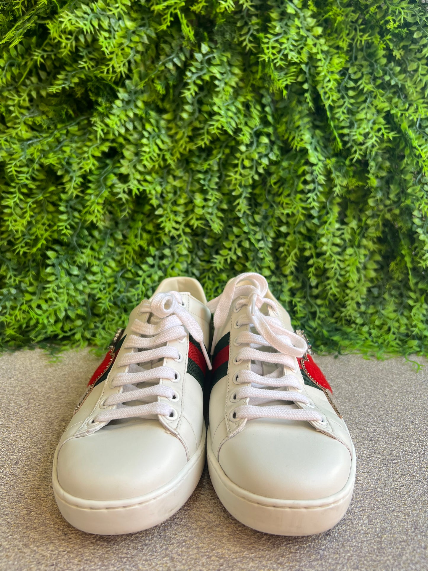 Tênis Gucci Heart Branco