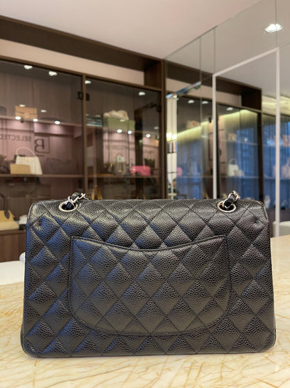 Chanel Classic Double Flap em Couro Caviar Preto