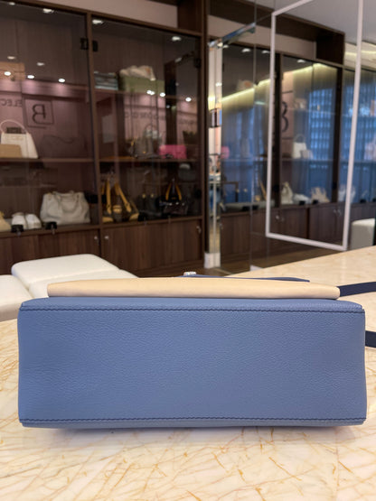 Louis Vuitton My Lockme Bicolor