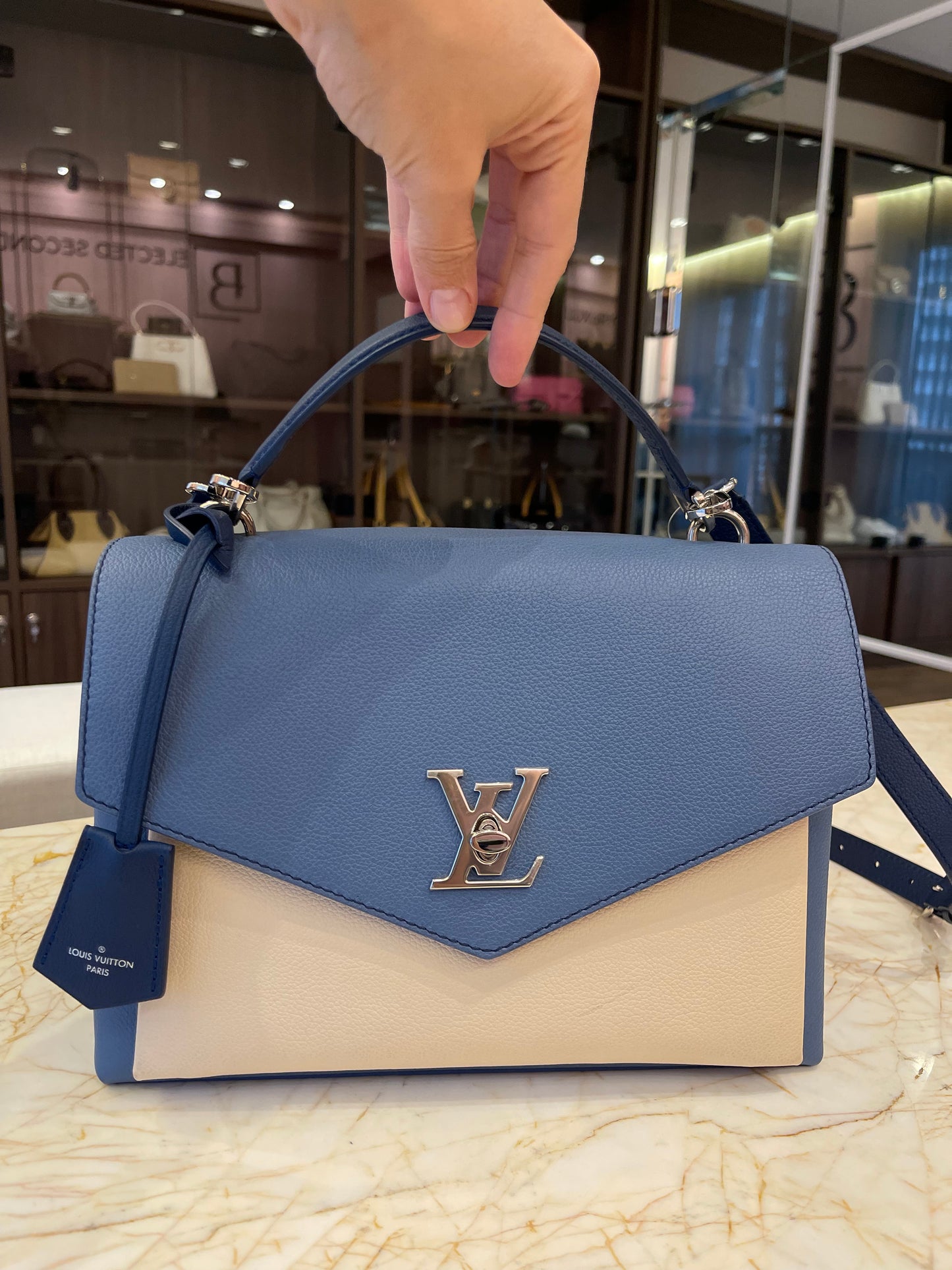 Louis Vuitton My Lockme Bicolor
