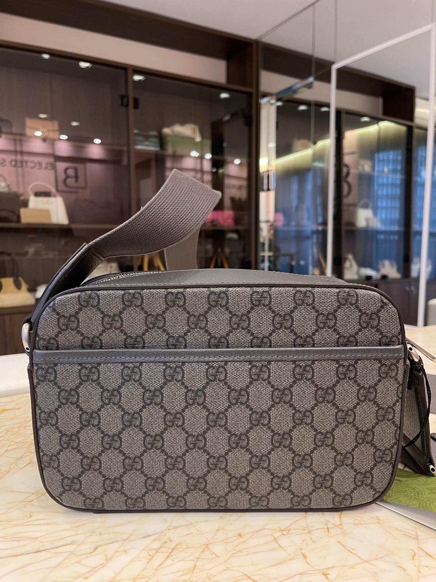 Gucci Ophidia GG Supreme Monograma