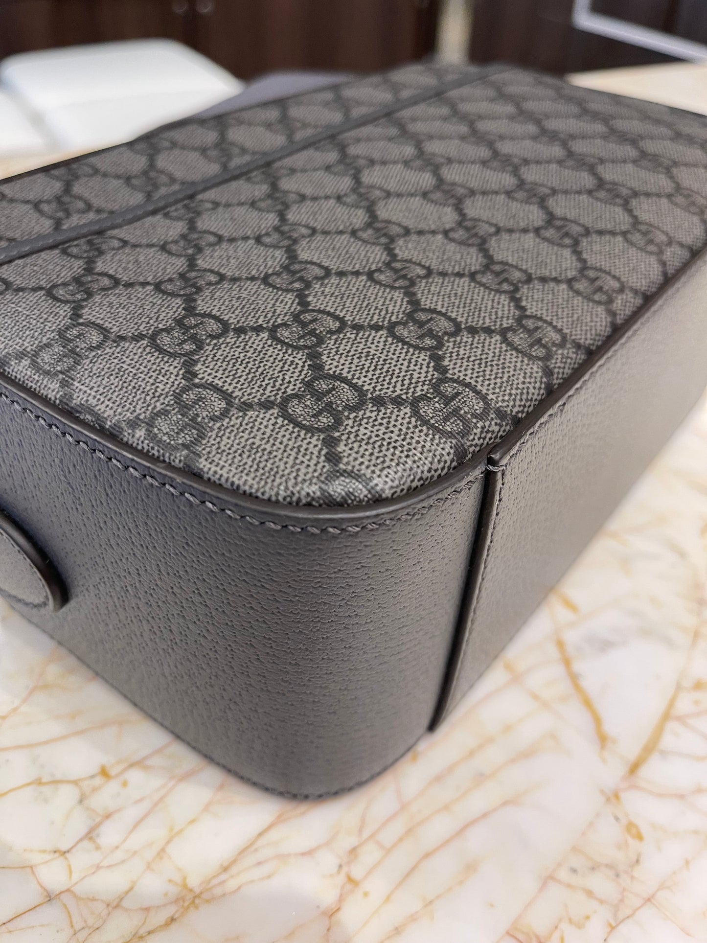 Gucci Ophidia GG Supreme Monograma