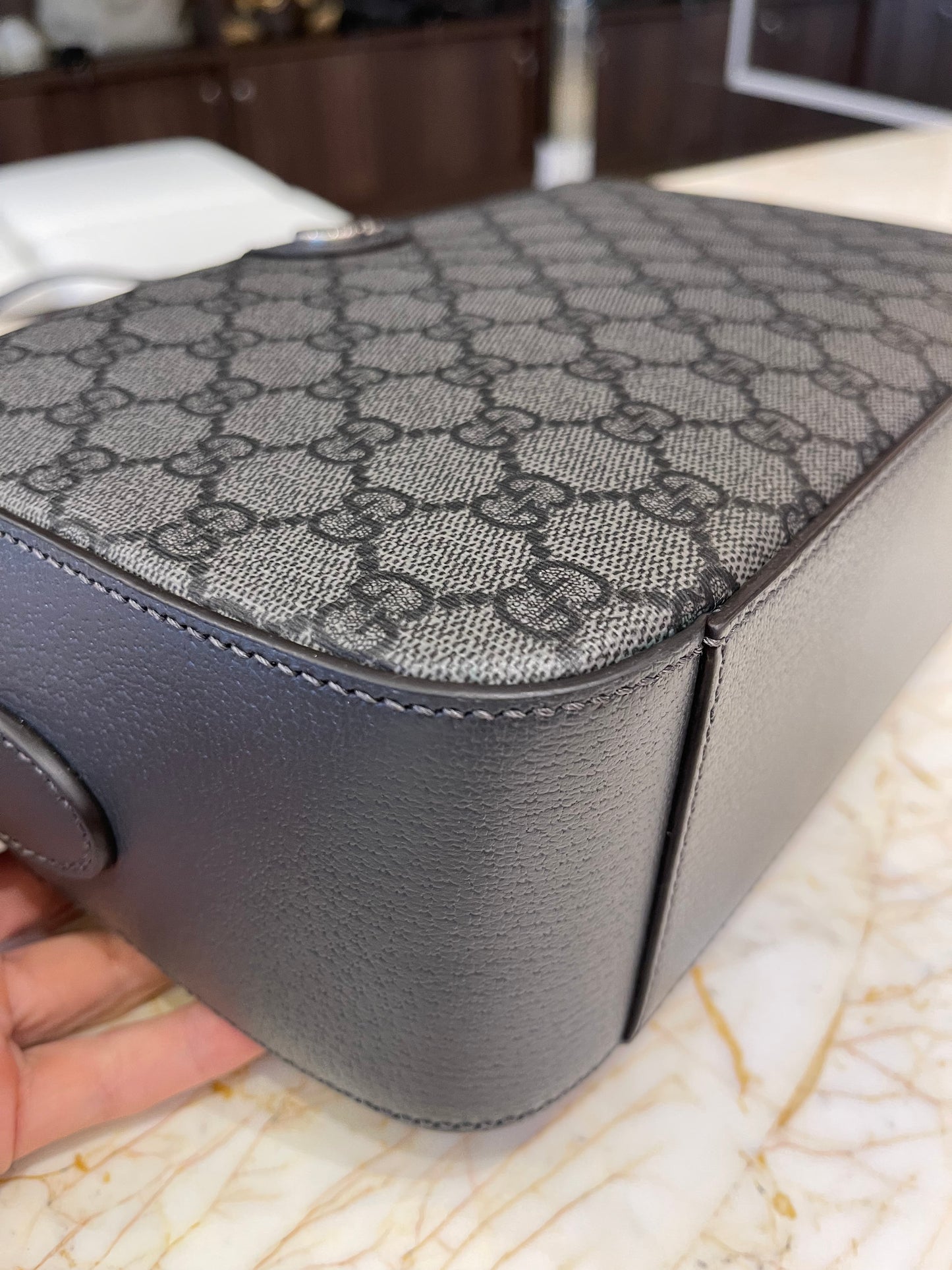 Gucci Ophidia GG Supreme Monograma