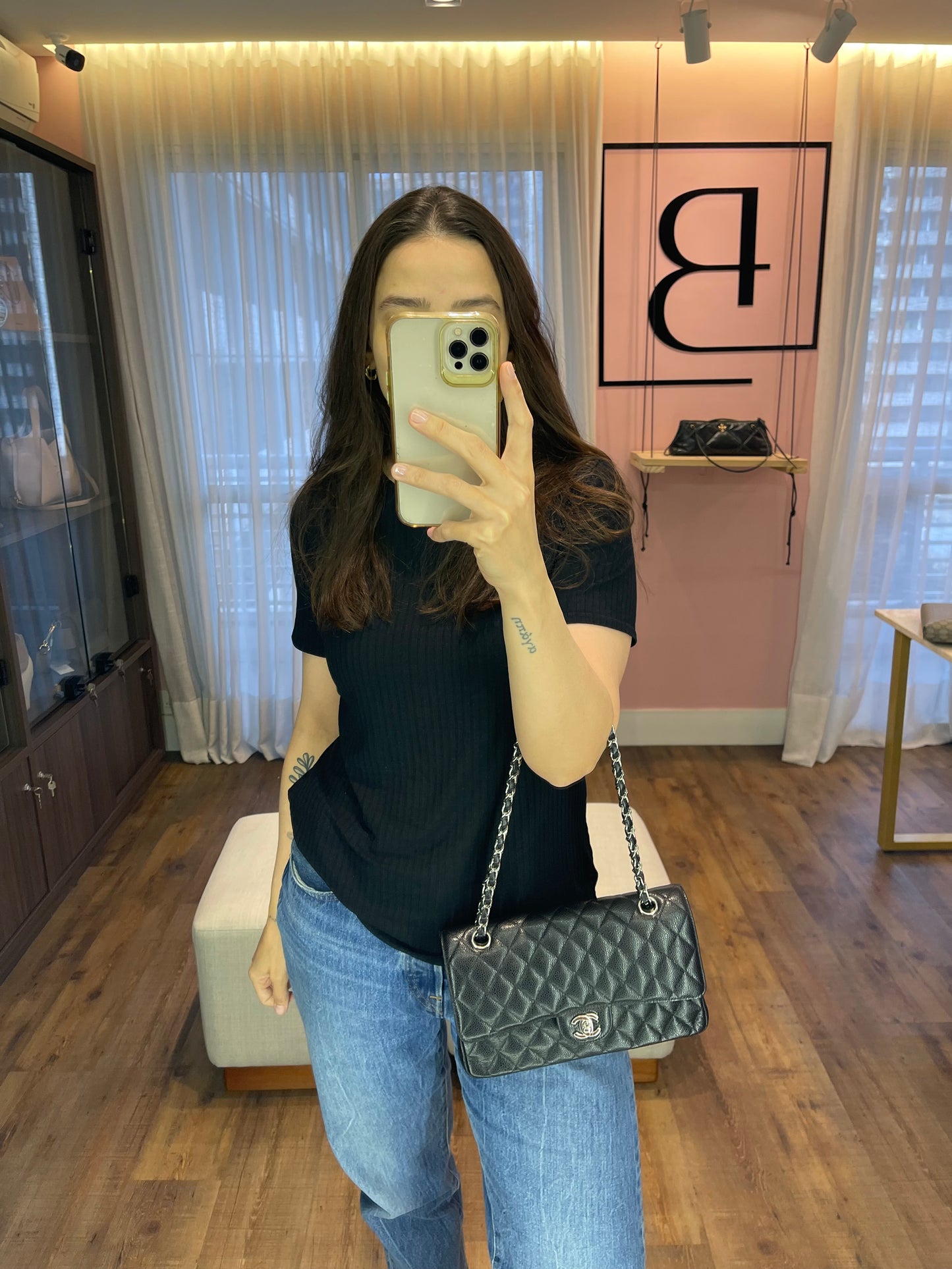 Chanel Classic Double Flap em Couro Caviar Preto