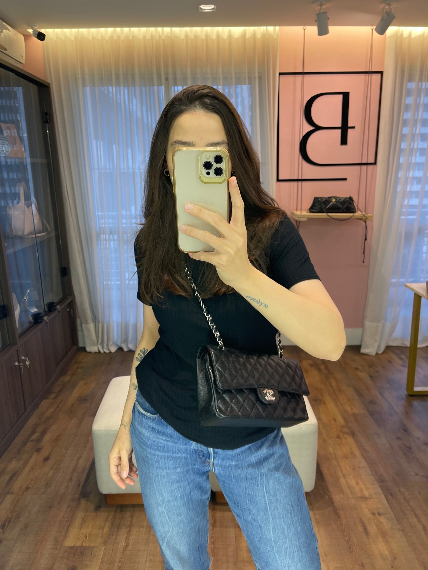 Chanel Classic Double Flap em Couro Caviar Preto
