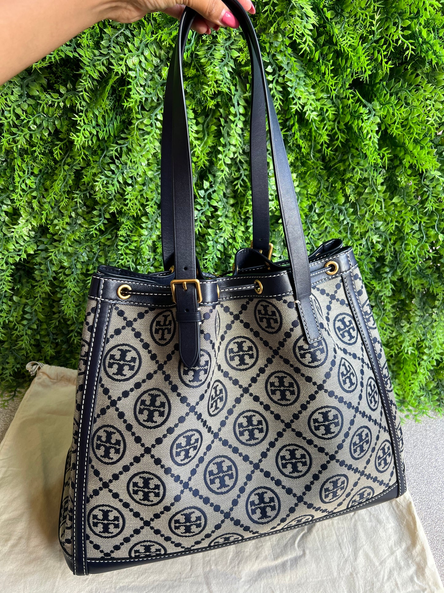 Tory Burch T Monograma