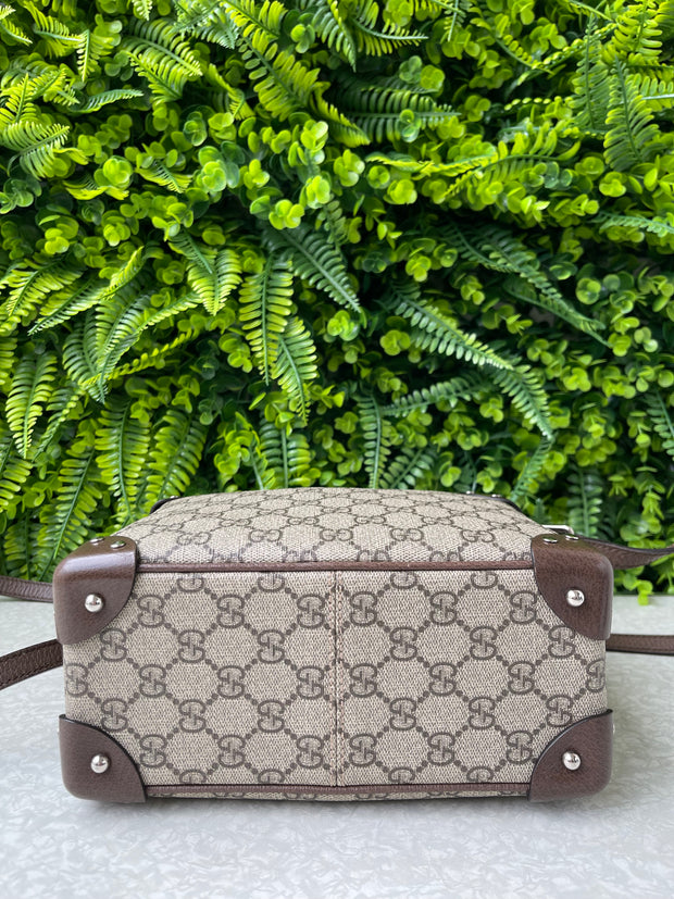 Gucci GG Suprema Soft Trunk