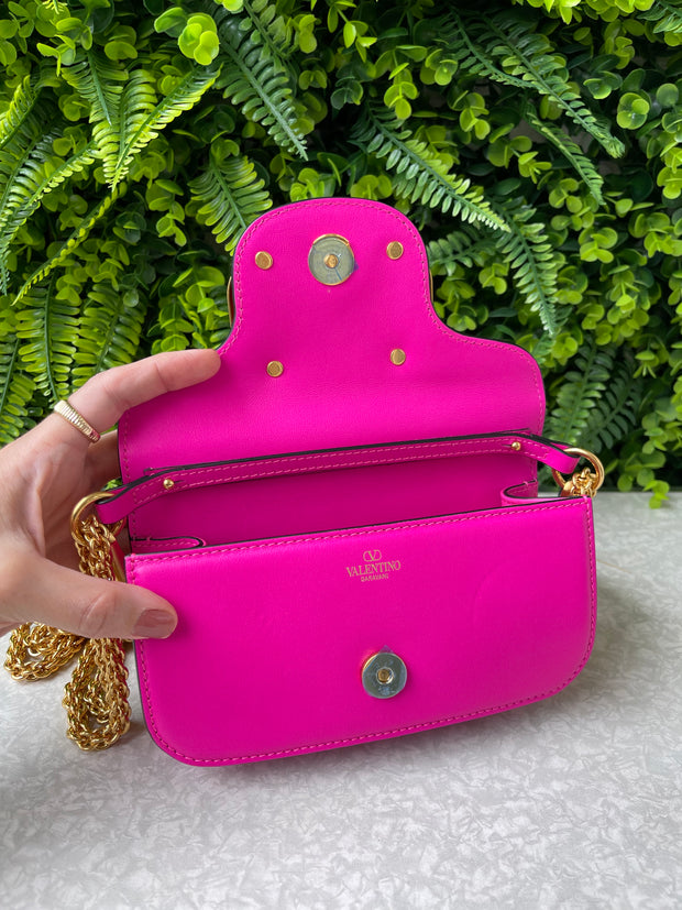 Valentino Garavani Locò VLogo Pink