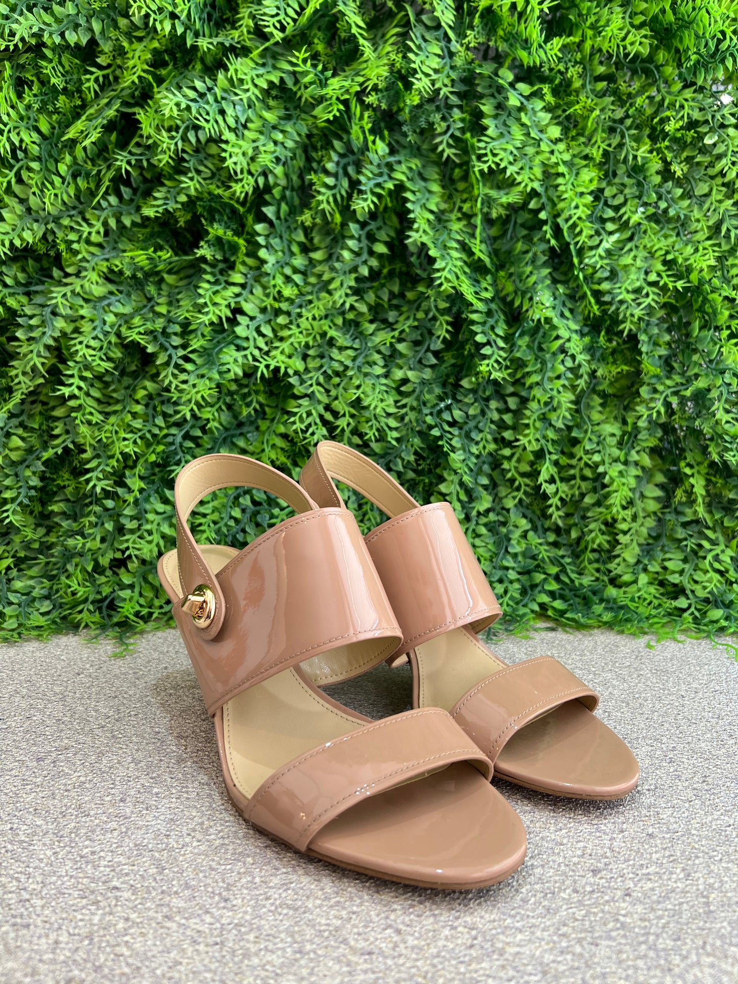 Sandália Coach Nude