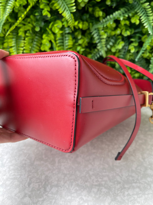 Valentino Garavani VLogo Walk Bucket Bag