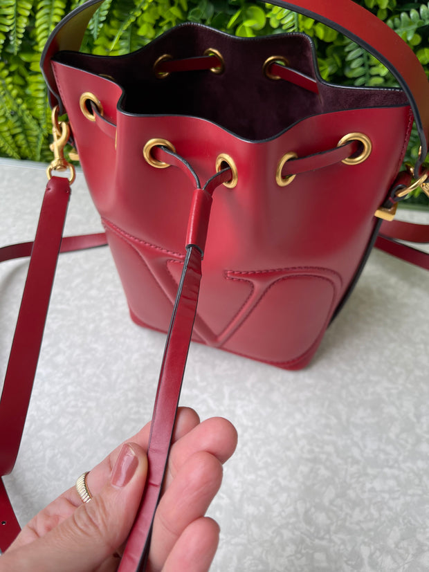 Valentino Garavani VLogo Walk Bucket Bag