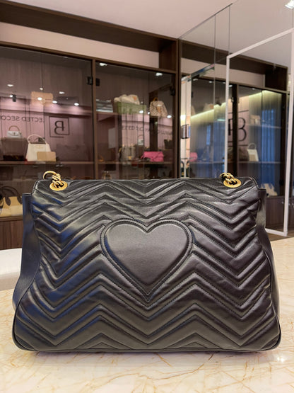 Gucci Marmont Large em Matelassê Preto