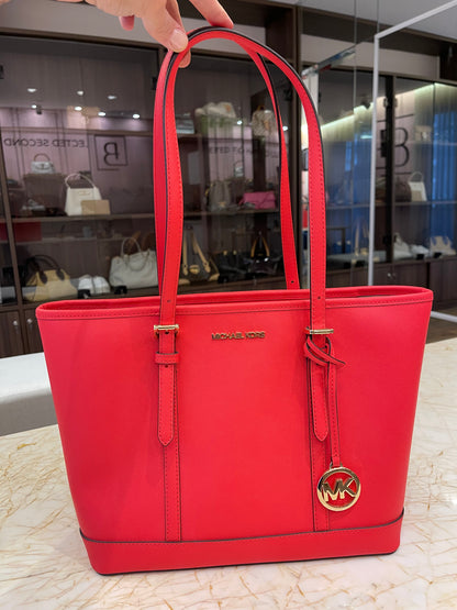 Michael Kors Jet Set Shoulder Bag Coral