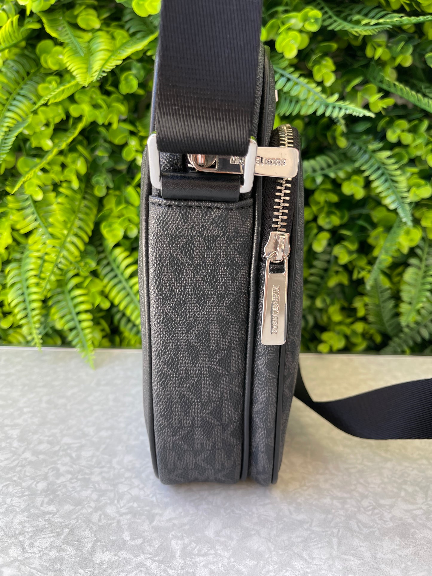 Michael Kors Jet Set Travel Preta