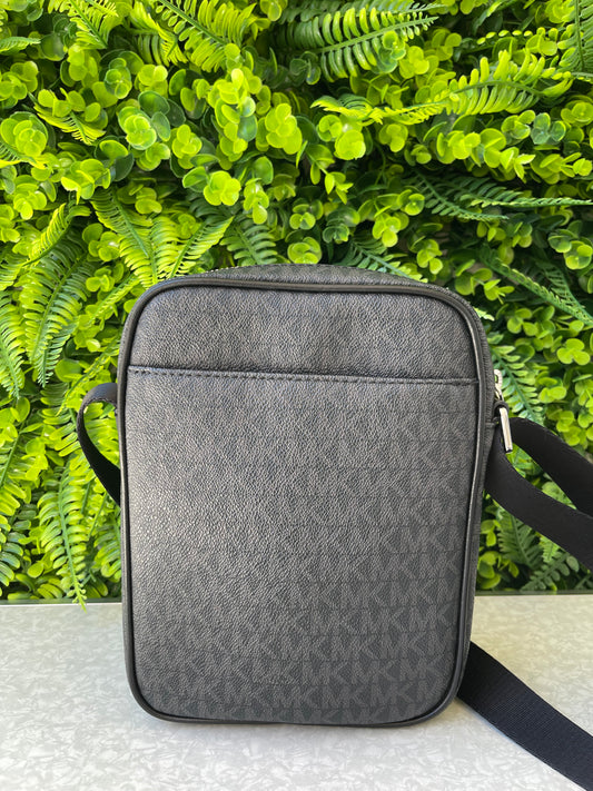 Michael Kors Jet Set Travel Preta