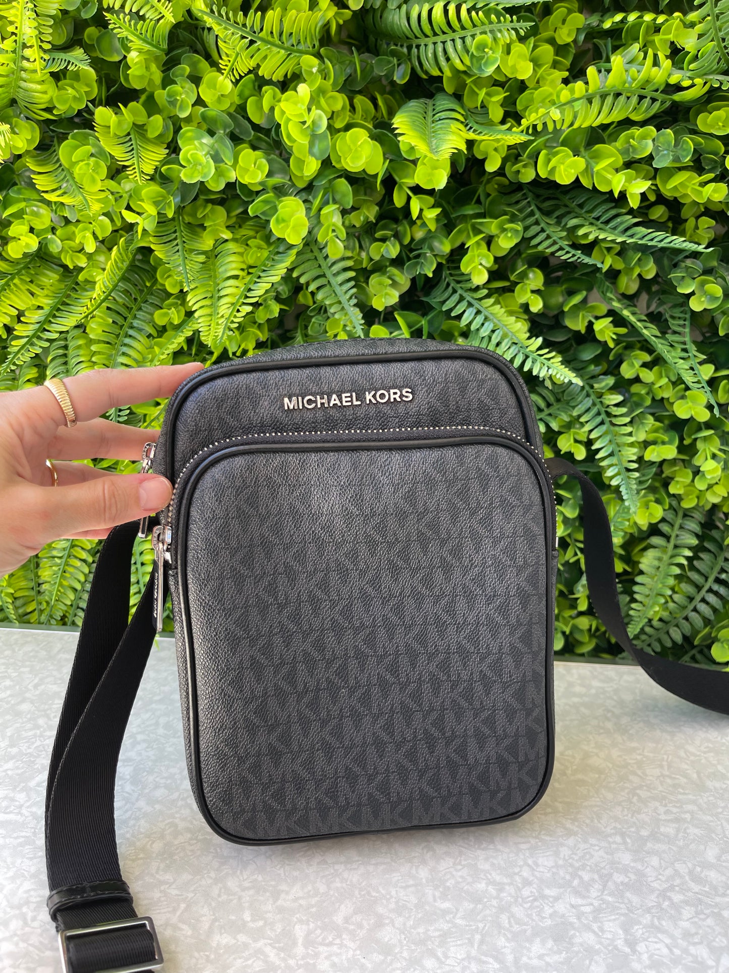 Michael Kors Jet Set Travel Preta