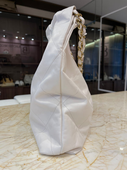 Chanel 22 em Couro Branco