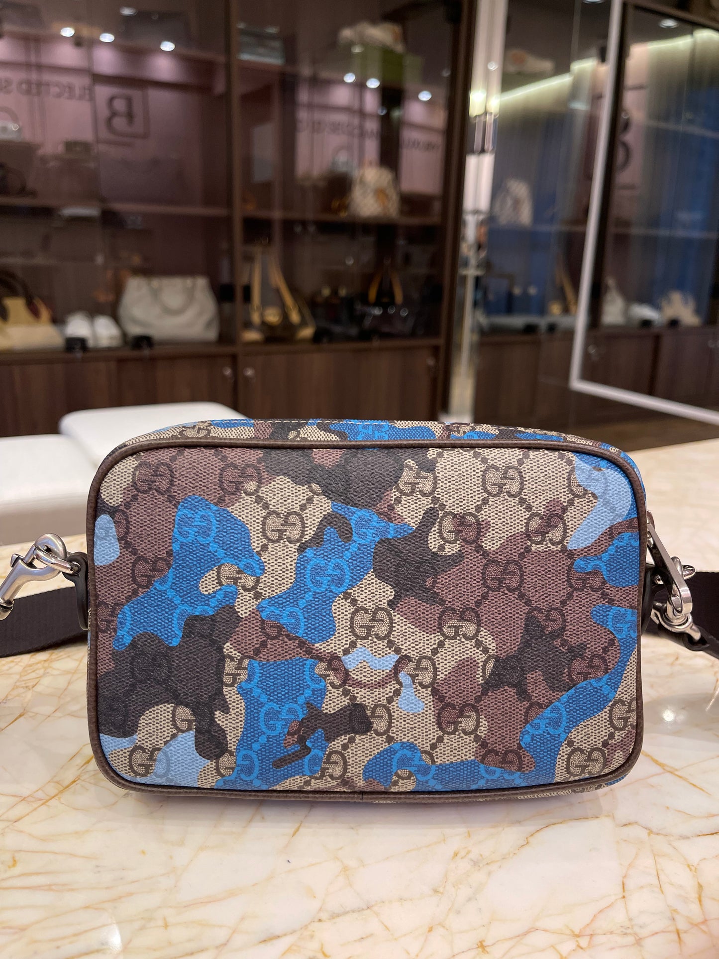Gucci Messenger GG Supreme Crossbody