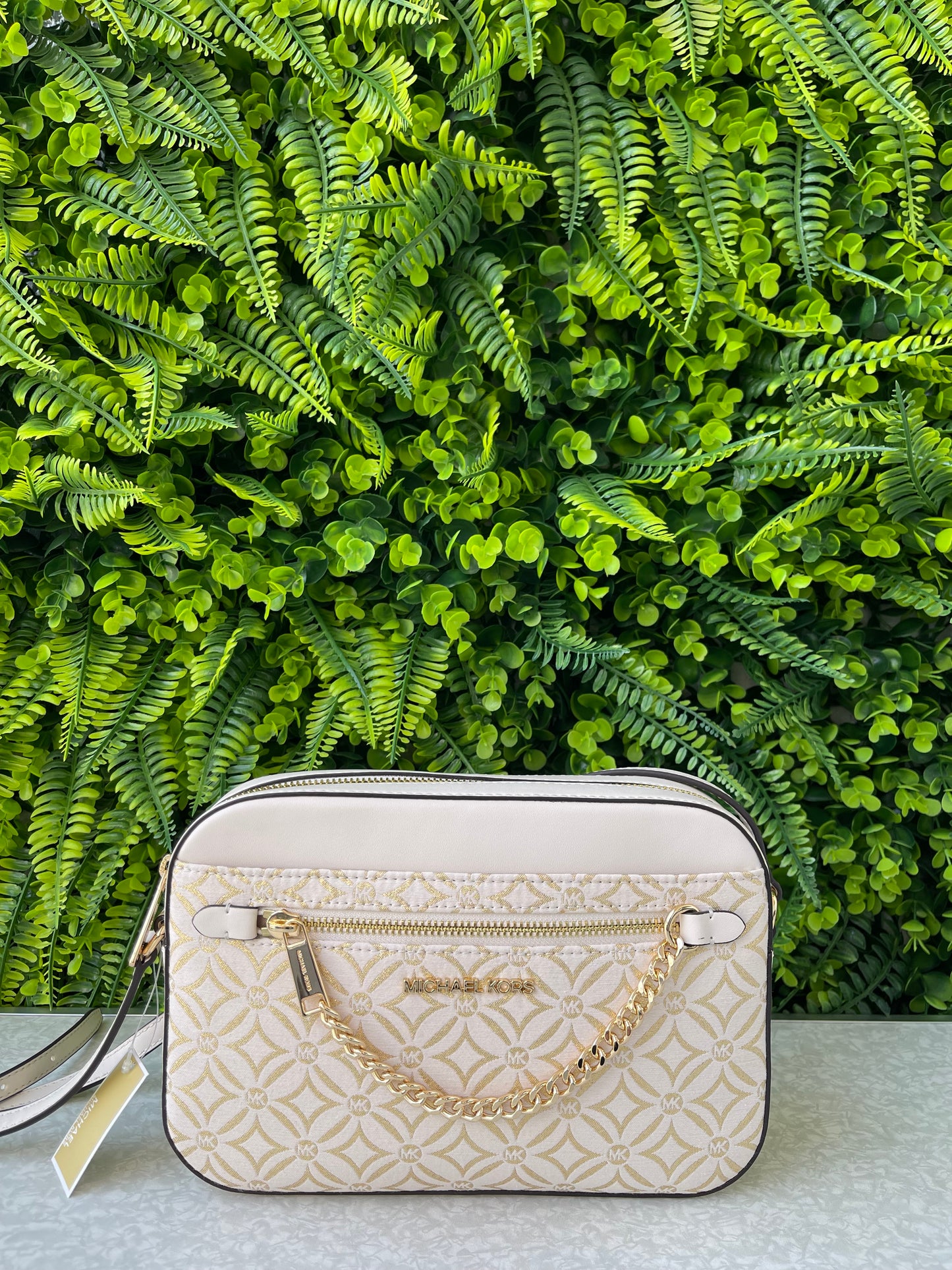 Michael Kors Jet Set Crossbody Chart Gold