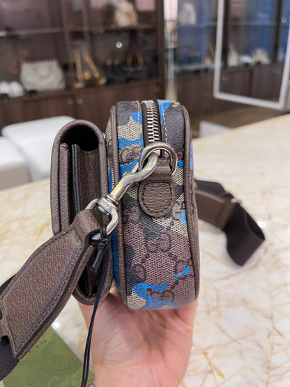 Gucci Messenger GG Supreme Crossbody