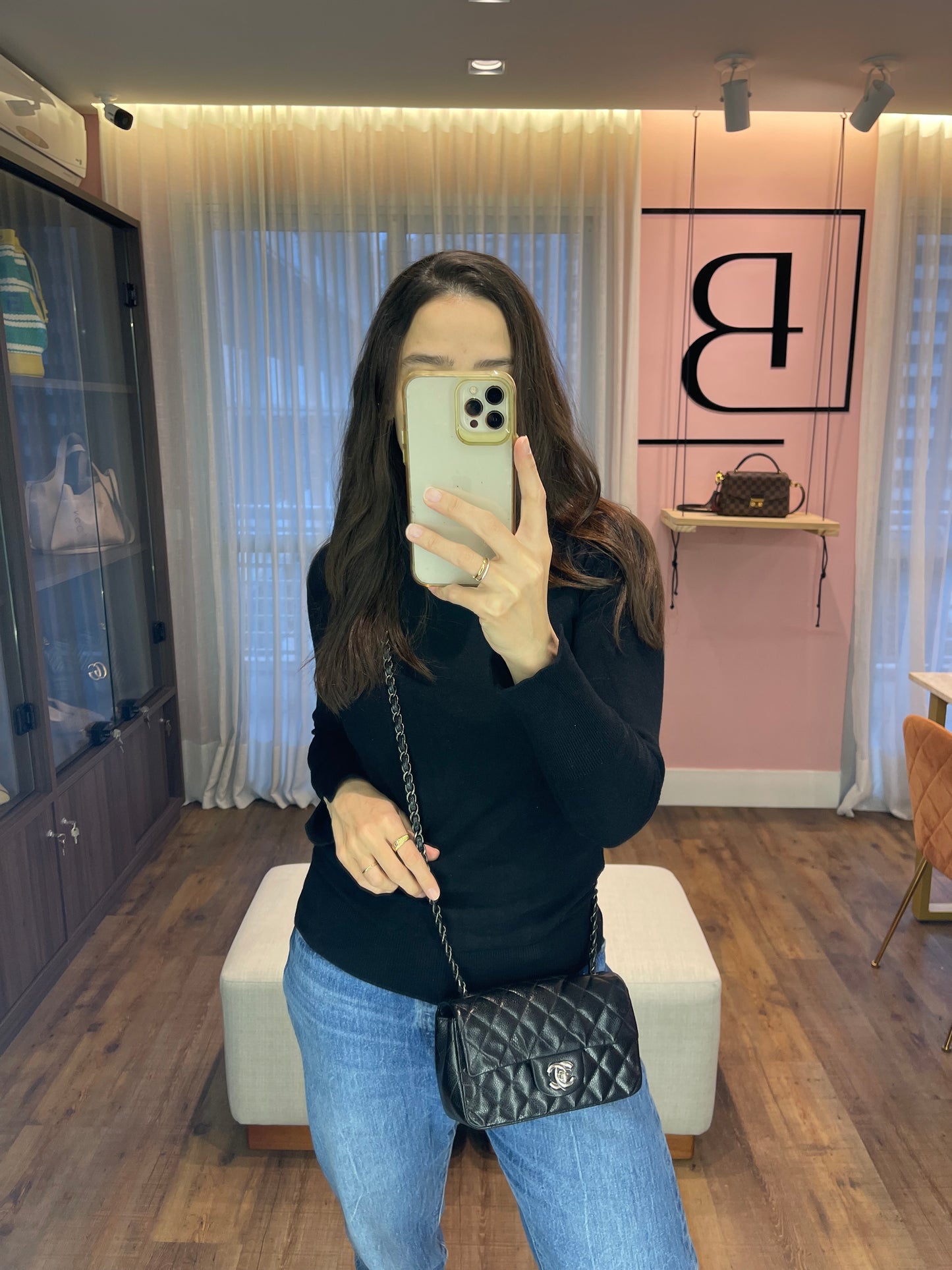 Chanel Classic Mini Flap Caviar Preto