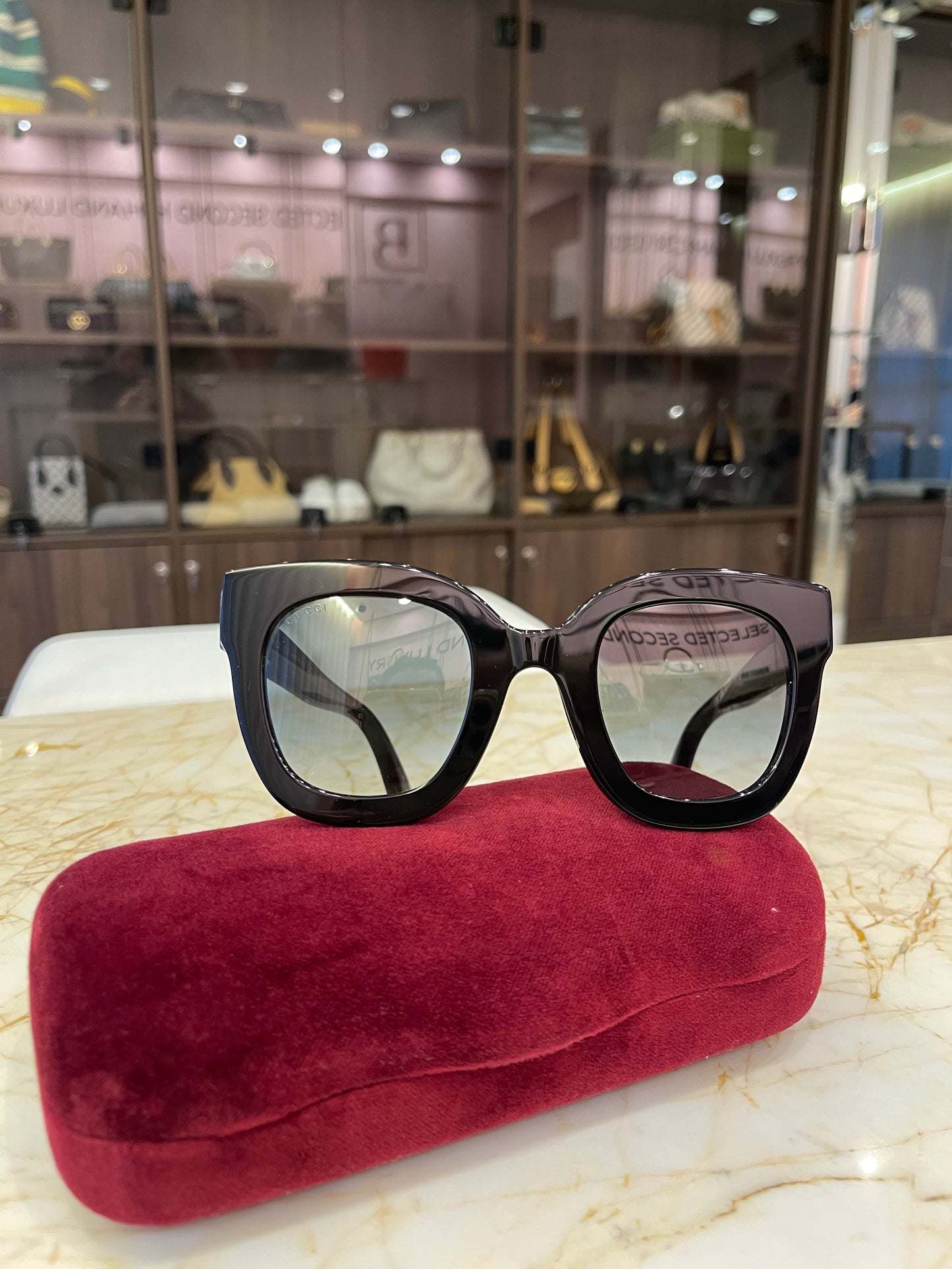 Óculos de Sol Gucci Eyerwear GG0208S