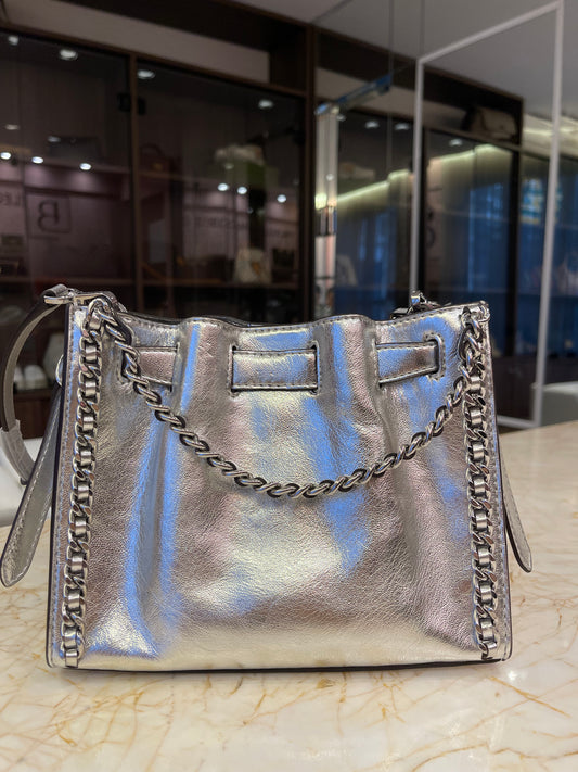 Michael Kors Mina Small Belted Prata
