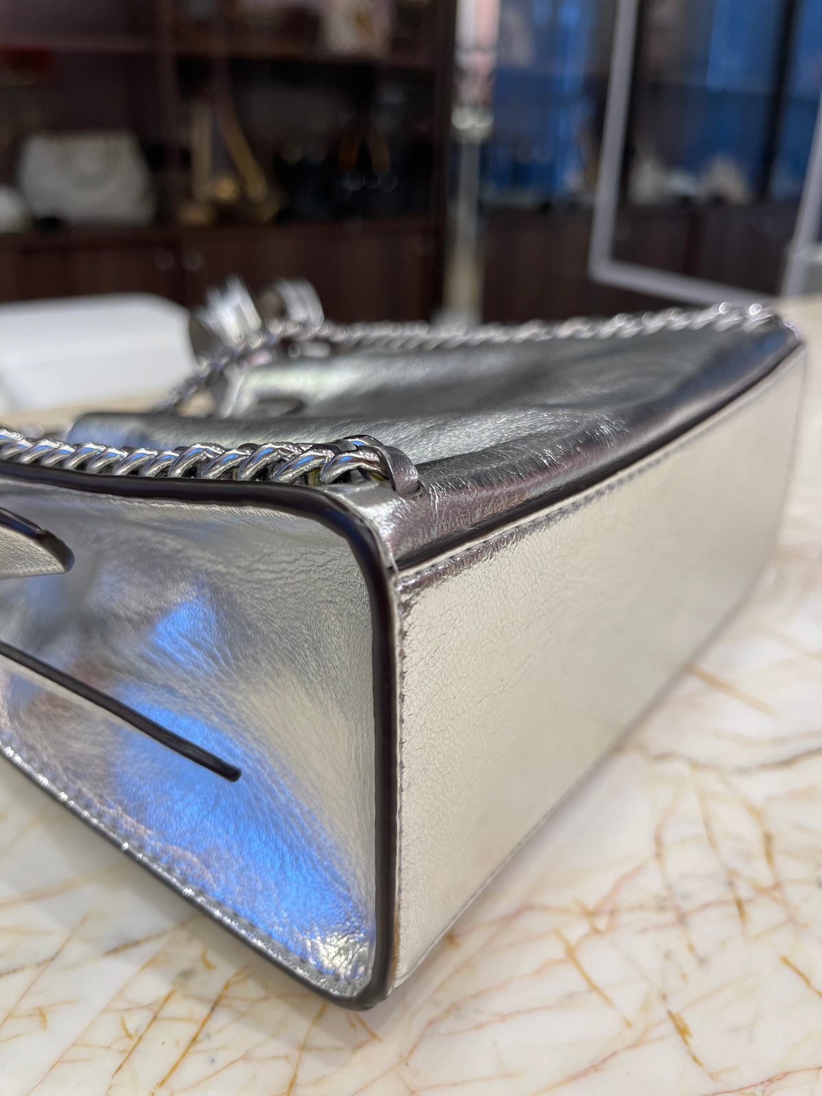 Michael Kors Mina Small Belted Prata