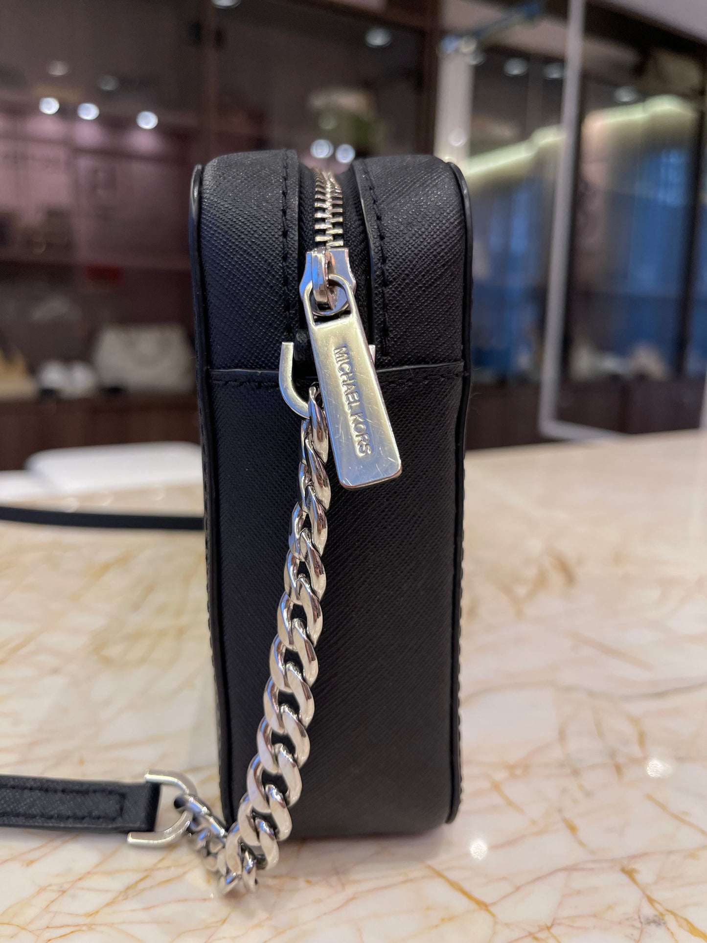 Michael Kors Camera Bag Preta