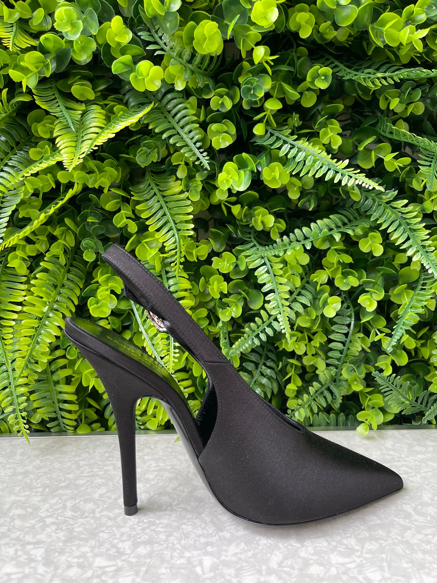 Sapato Scarpin YSL Doville